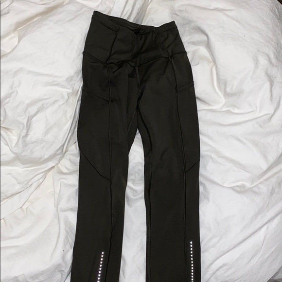 Lulu lemon leggings - Picture 1 of 4